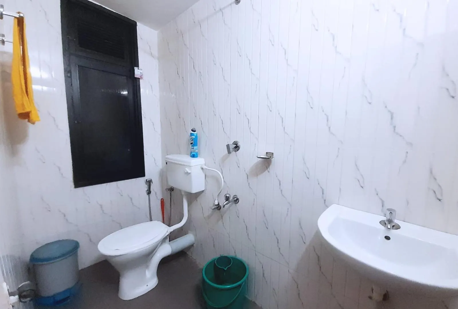 Seashore Residency Kochi 0*,  India