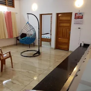 Hill Crown Wonder Palace Kochi